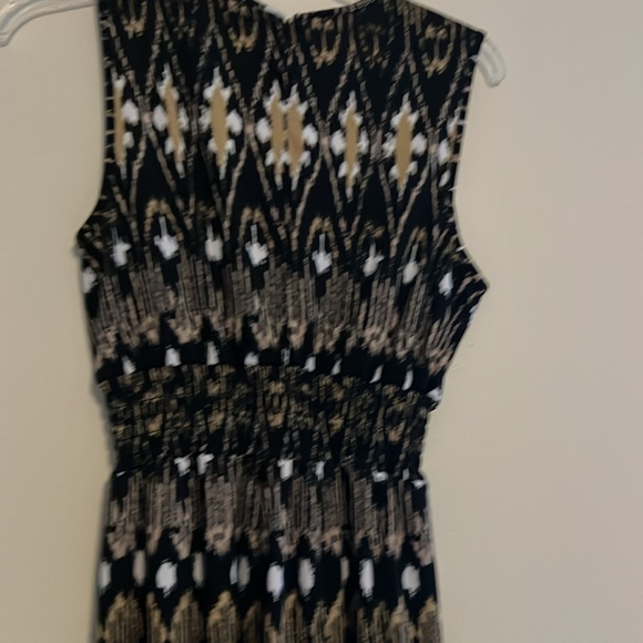 This Cato size M jumpsuit is in great condition. - Picture 3 of 3